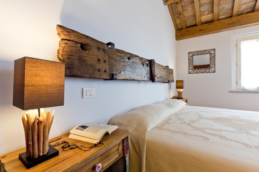 Molino Monacelli Country House Fano Pokoj fotografie